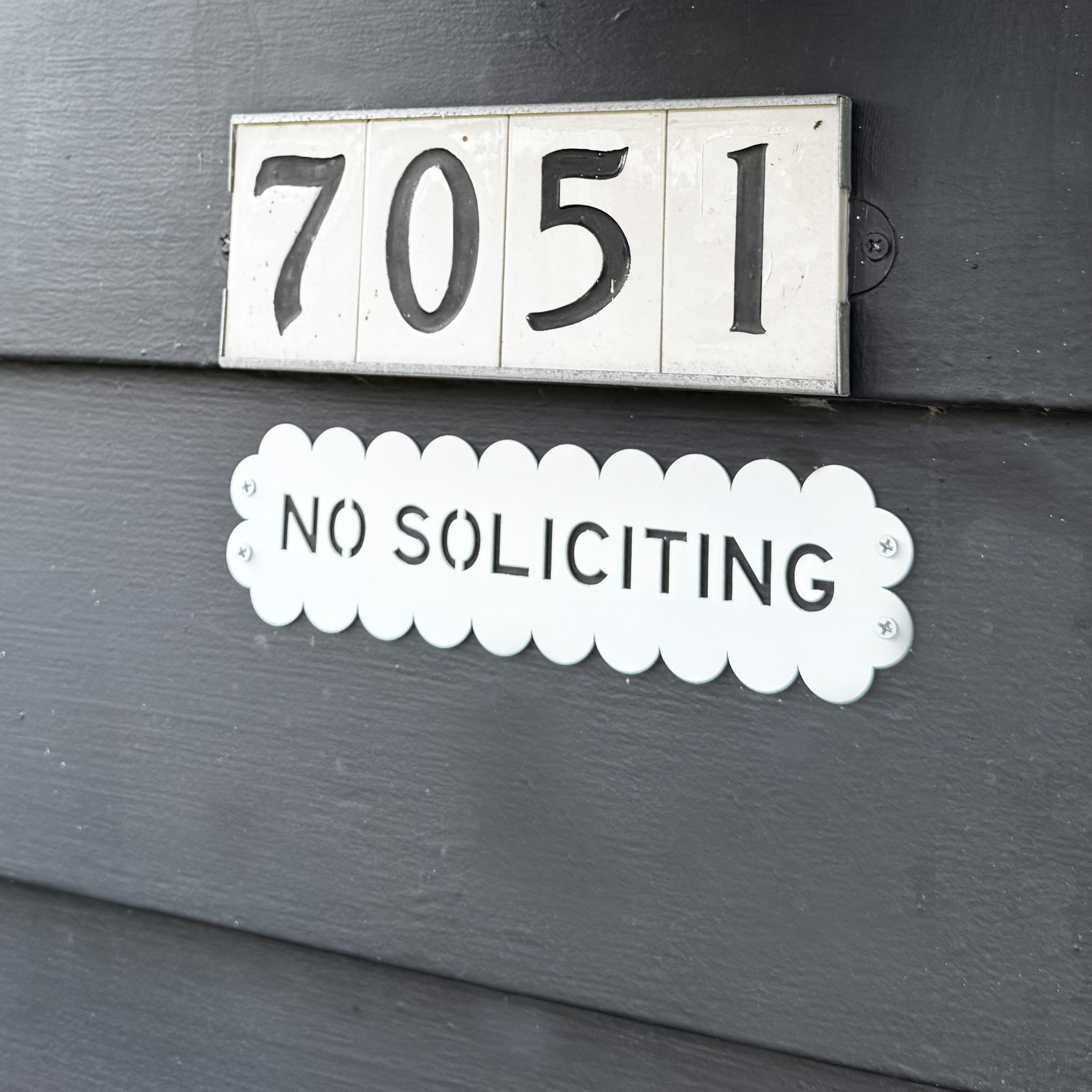 White Painted Aluminum Scalloped No Soliciting Sign